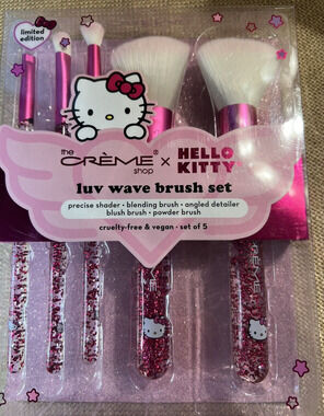 New Hello Kitty Luv Wave Set Of 5 Make Up Brush The Creme Shop Collection